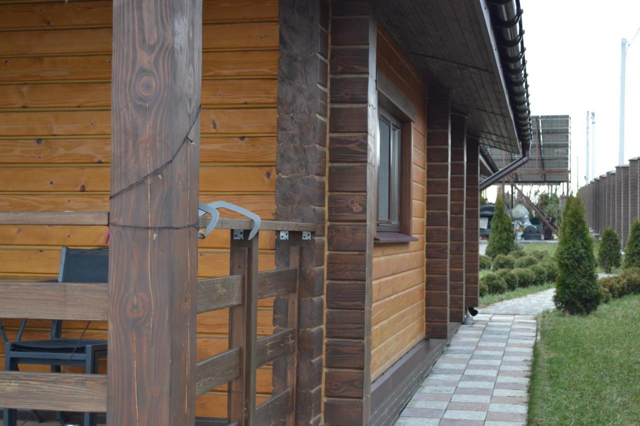 Хомене Villa Rzhyshchiv Exterior photo